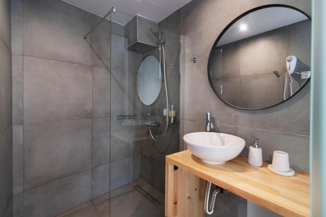 Olvia Suites Atene Esterno foto