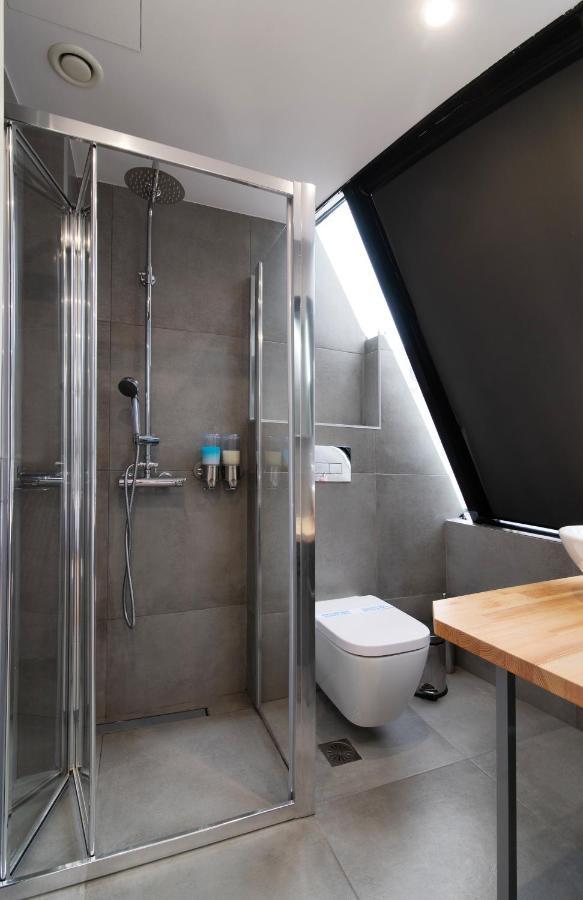Olvia Suites Atene Esterno foto
