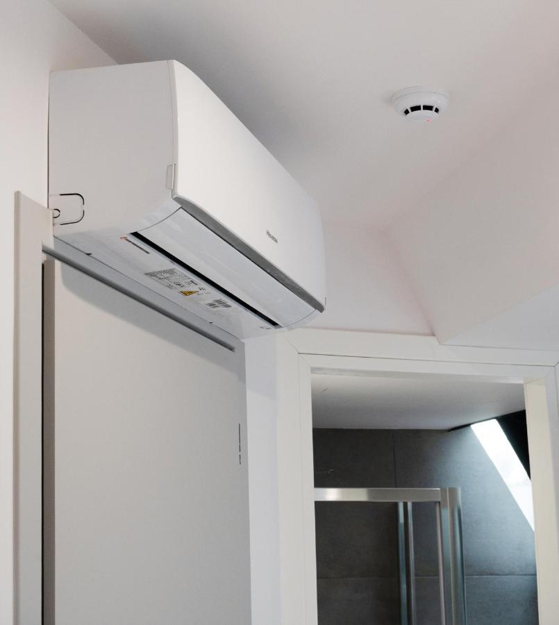 Olvia Suites Atene Esterno foto
