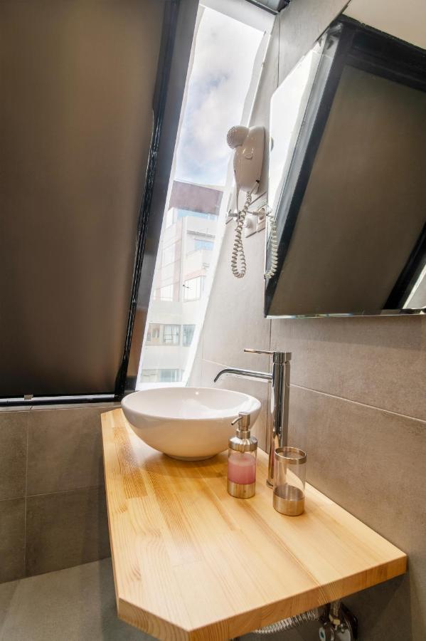 Olvia Suites Atene Esterno foto