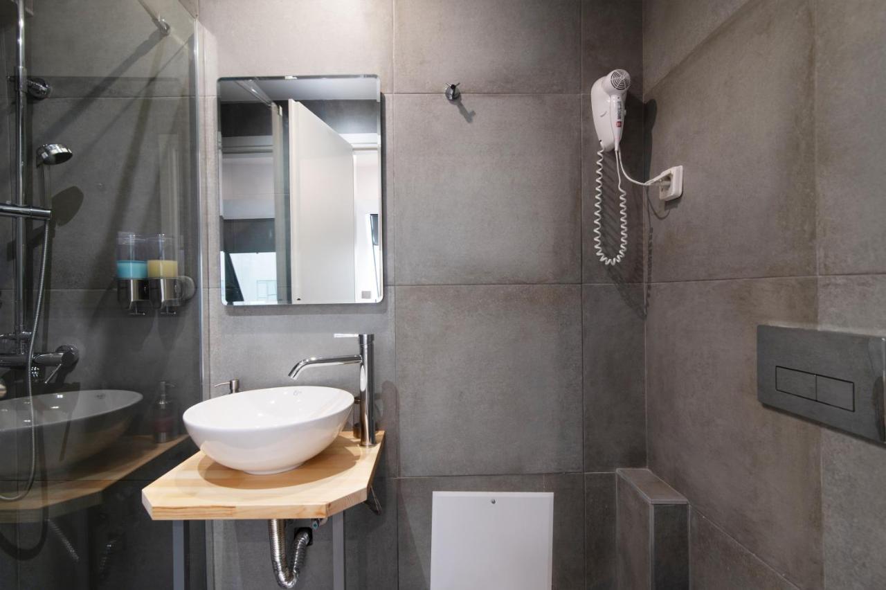 Olvia Suites Atene Esterno foto